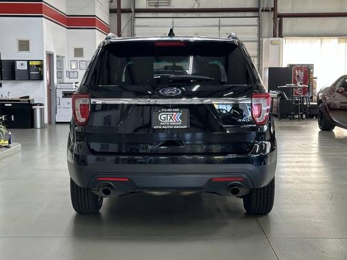 2016 Ford Explorer Base