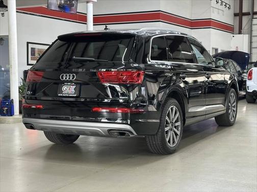 2019 Audi Q7 45 Premium Plus