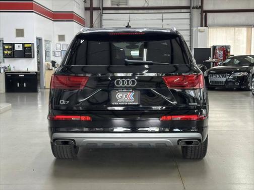 2019 Audi Q7 45 Premium Plus