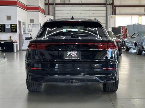 2020 Audi Q8 55 Prestige