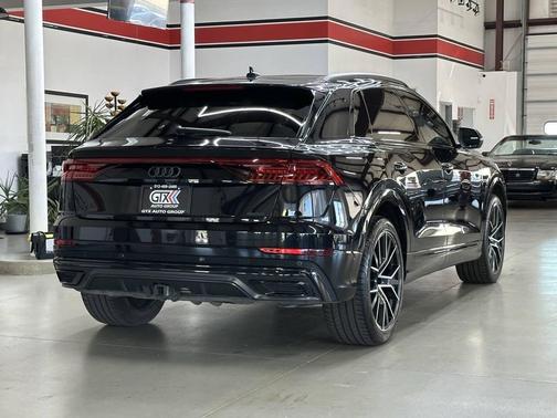 2020 Audi Q8 55 Prestige