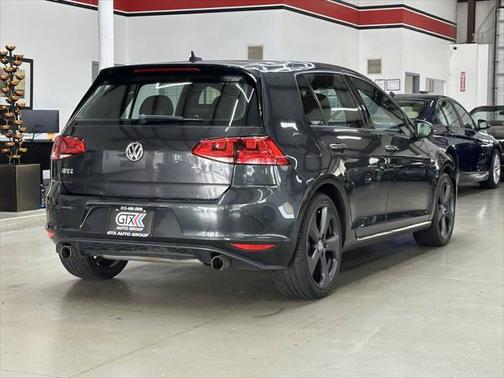 2015 Volkswagen Golf GTI 2.0T SE 4-Door