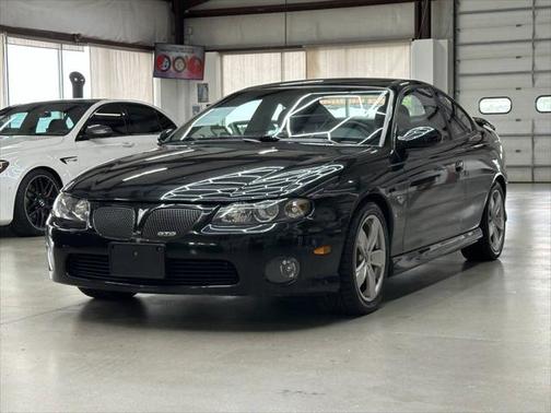 2004 Pontiac GTO Base 2dr Coupe