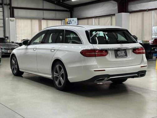 2017 Mercedes-Benz E-Class 4MATIC