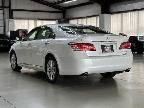 2011 Lexus ES 350 Base