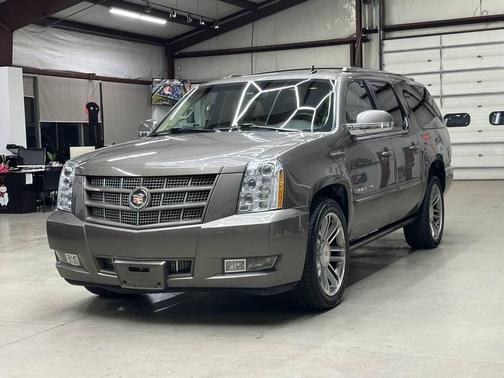 2013 Cadillac Escalade ESV Premium