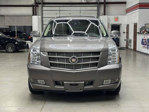2013 Cadillac Escalade ESV Premium