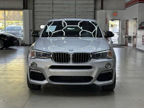 2017 BMW X4 M40i