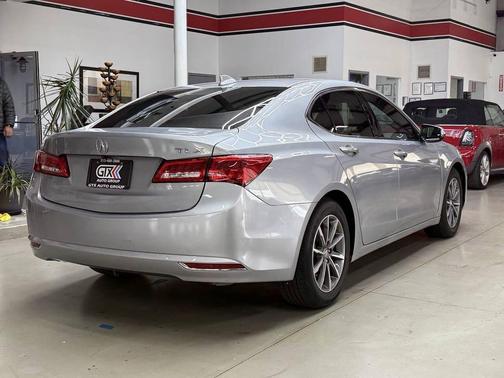 Lunar Silver Metallic 2019 Acura TLX Technology