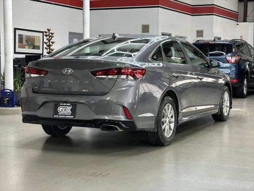 2019 Hyundai SONATA SE