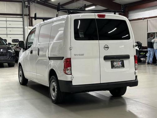 2020 Nissan NV200 S