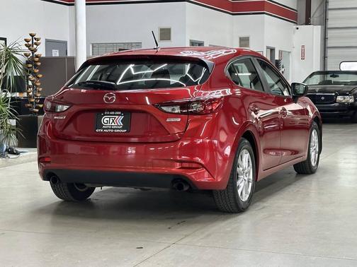 2017 Mazda Mazda3 Sport