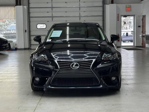2016 Lexus IS 300 Base