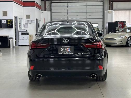 2016 Lexus IS 300 Base