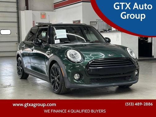 2017 MINI Hardtop Cooper