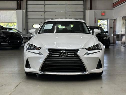 2018 Lexus IS 300 Base