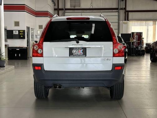 2004 Volvo XC90 2.5T