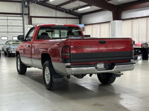 1998 Dodge Ram 1500 Base