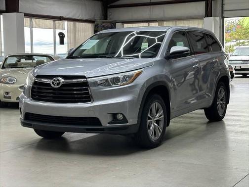 2015 Toyota Highlander LE