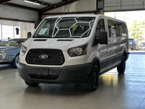 2016 Ford Transit-350 XL