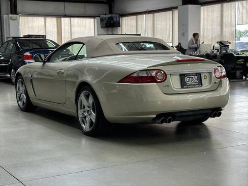 2009 Jaguar XKR Base