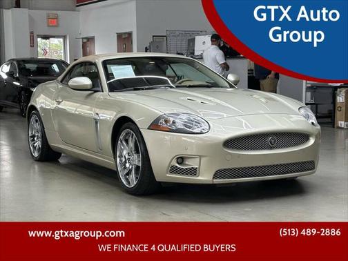 2009 Jaguar XKR Base