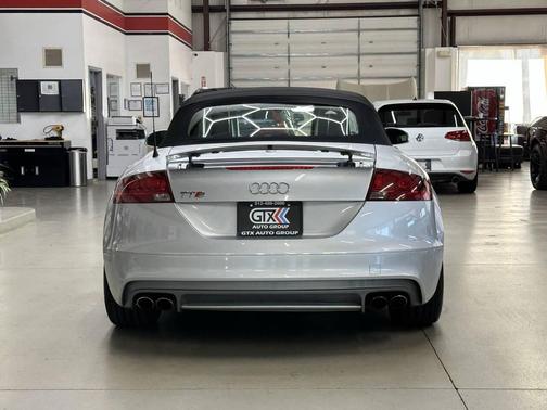 2009 Audi TTS 2.0T quattro