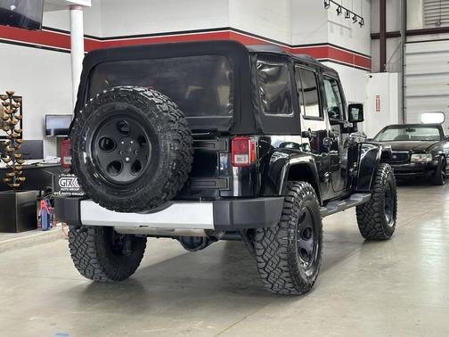 2014 Jeep Wrangler Unlimited Sahara