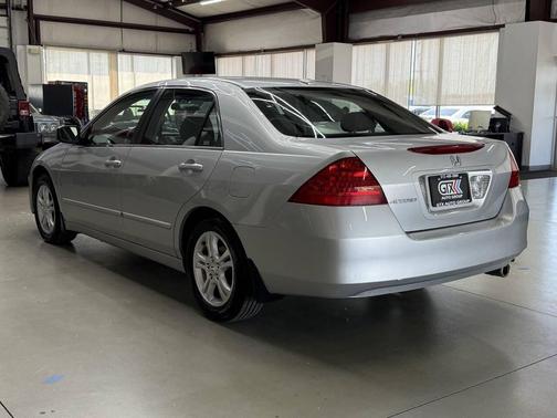 Alabaster Silver Metallic 2007 Honda Accord EX