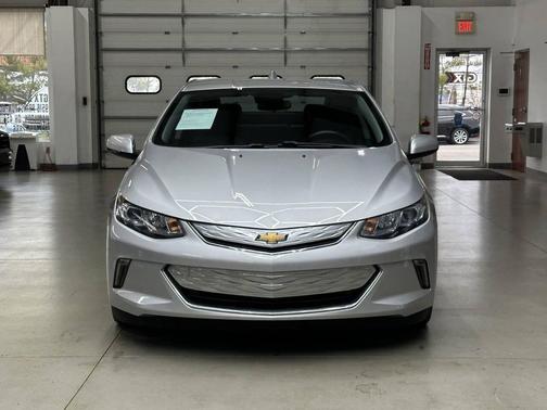 2018 Chevrolet Volt LT