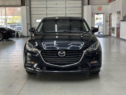 2018 Mazda Mazda3 Touring