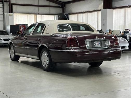 2007 Lincoln Town Car Signature
