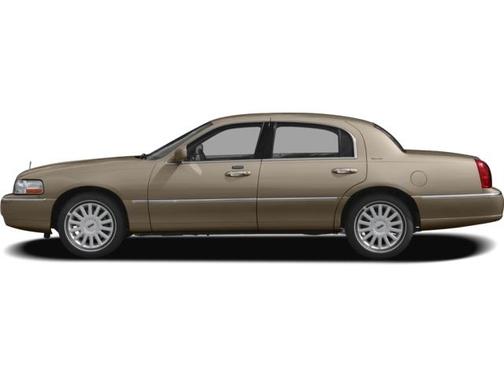 2007 Lincoln Town Car Signature