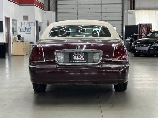 2007 Lincoln Town Car Signature