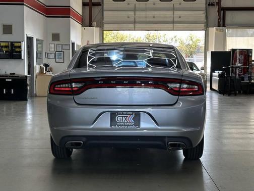 2015 Dodge Charger SE