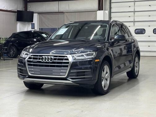 2018 Audi Q5 2.0T Premium Plus