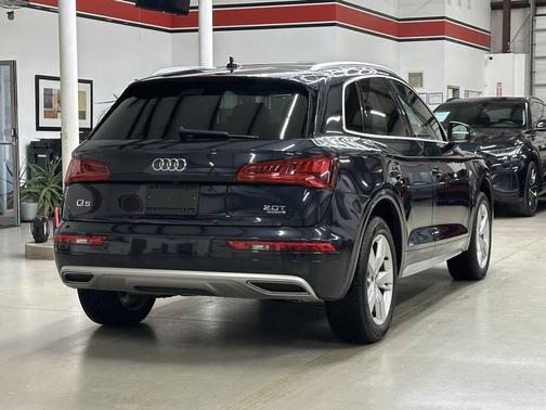 2018 Audi Q5 2.0T Premium Plus