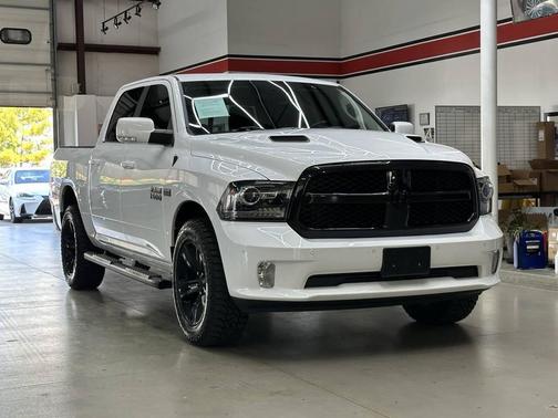 2017 RAM 1500 Sport
