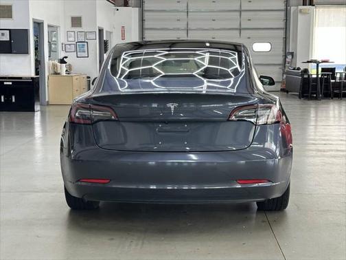 2018 Tesla Model 3 Standard