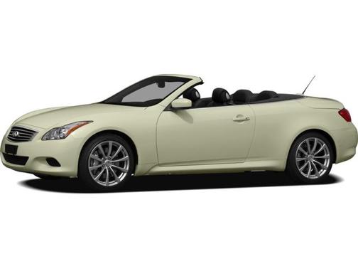 2009 INFINITI G37 Base