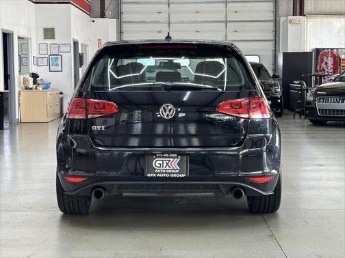 2015 Volkswagen Golf GTI 2.0T Autobahn 4-Door
