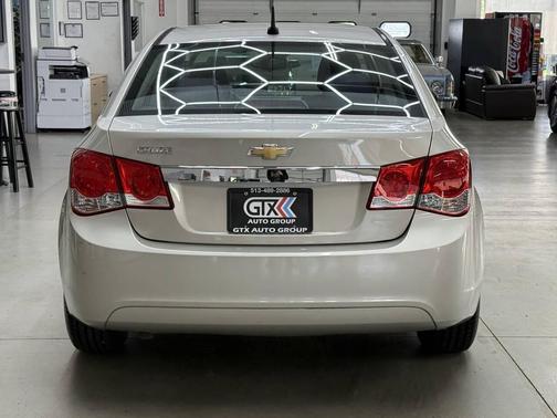 GOLD 2014 Chevrolet Cruze LS
