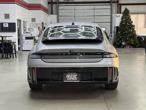 2023 Hyundai IONIQ 6 SEL