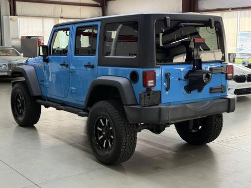 Chief Clearcoat 2018 Jeep Wrangler JK Unlimited Sport