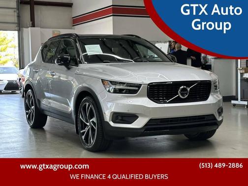 2019 Volvo XC40 T5 R-Design