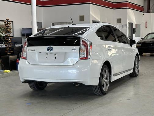 2015 Toyota Prius Two