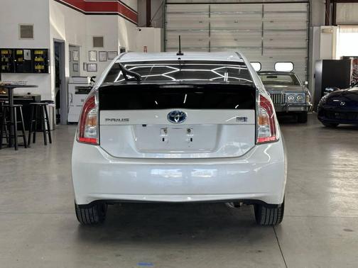 2015 Toyota Prius Two