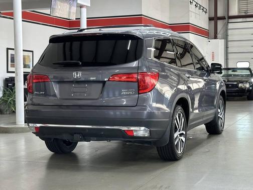 2018 Honda Pilot Touring