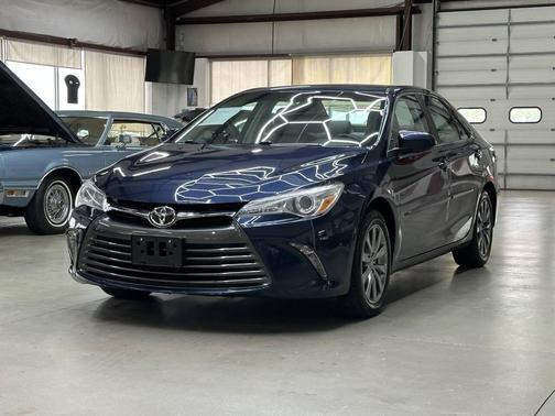 2015 Toyota Camry XLE