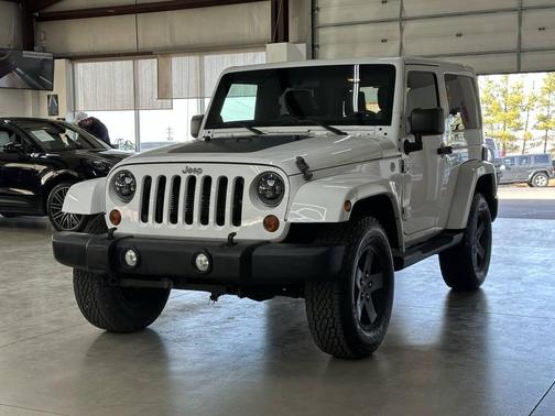 2012 Jeep Wrangler Sahara